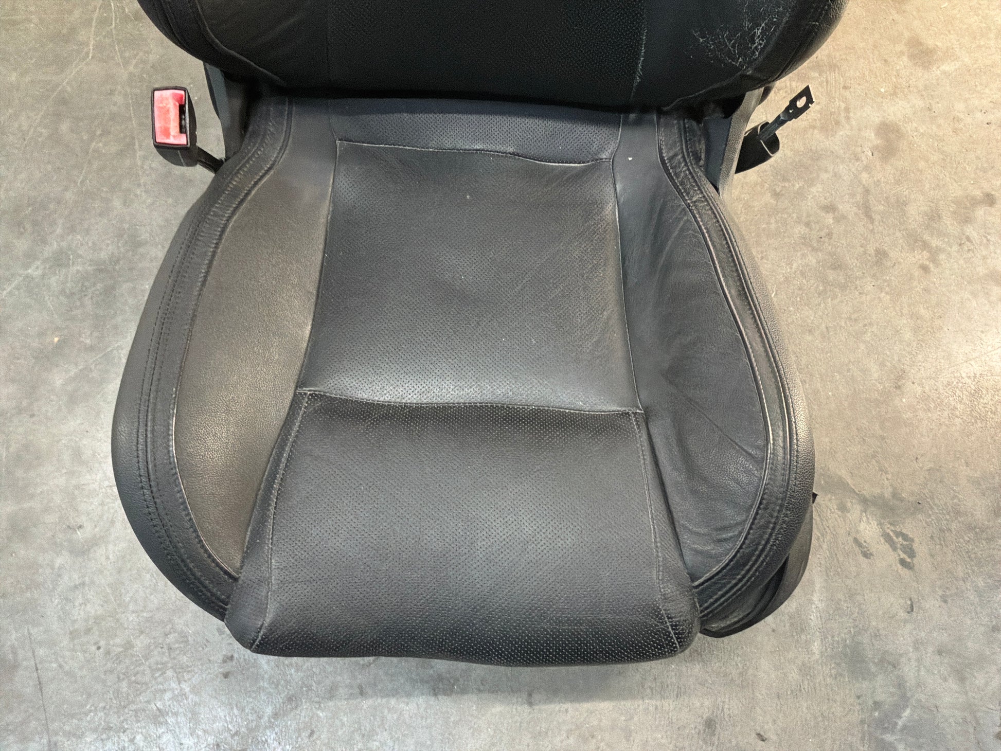 Seats - Day's Parts Yard