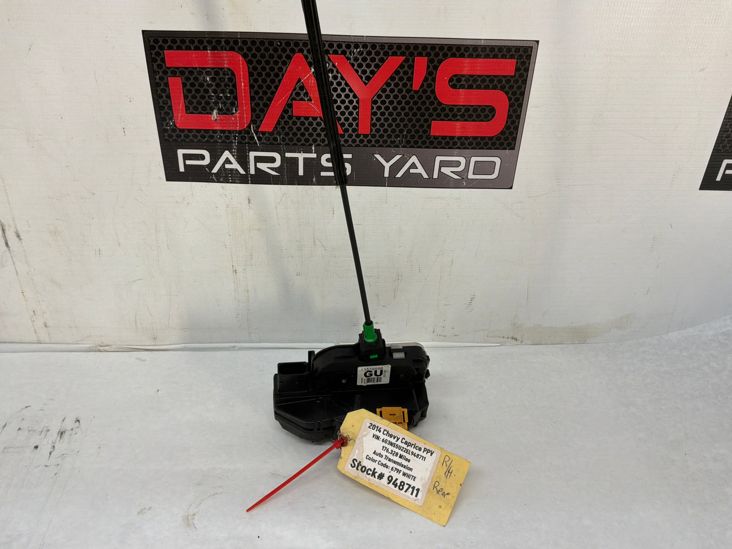 Rh rear door actuator - Day's Parts Yard