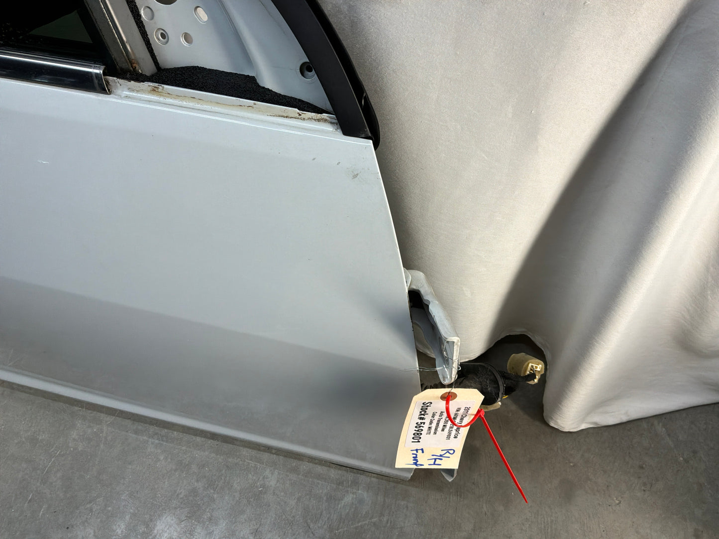 Front rh door - Day's Parts Yard