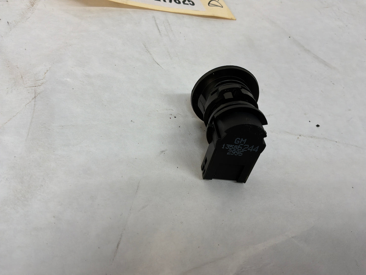 2016 Chevy Caprice PPV Headlamp Head light Sun Load Light Sensor OEM