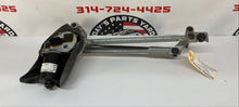 2014 Chevy SS Sedan Windshield Wiper Linkage Arm w Motor OEM