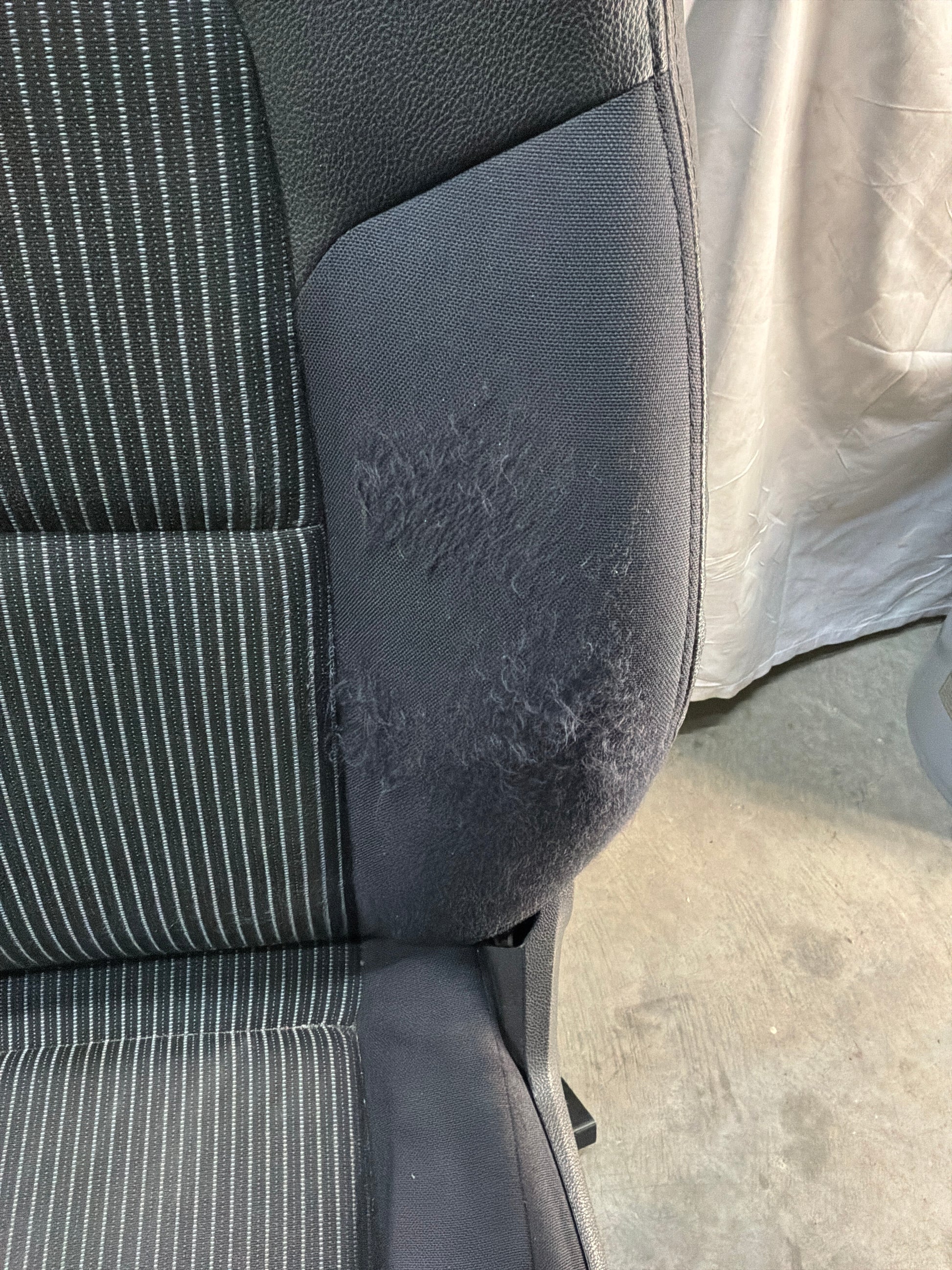 Front Seats - Day's Parts Yard