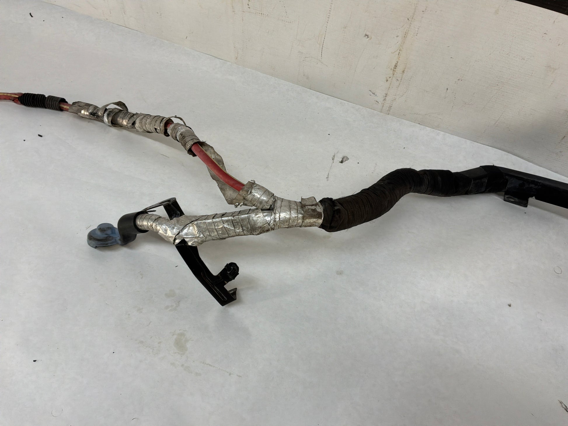 2014 Chevy Caprice PPV Positive Starter Alternator Wire Wiring Harness Cable OEM - Day's Parts Yard