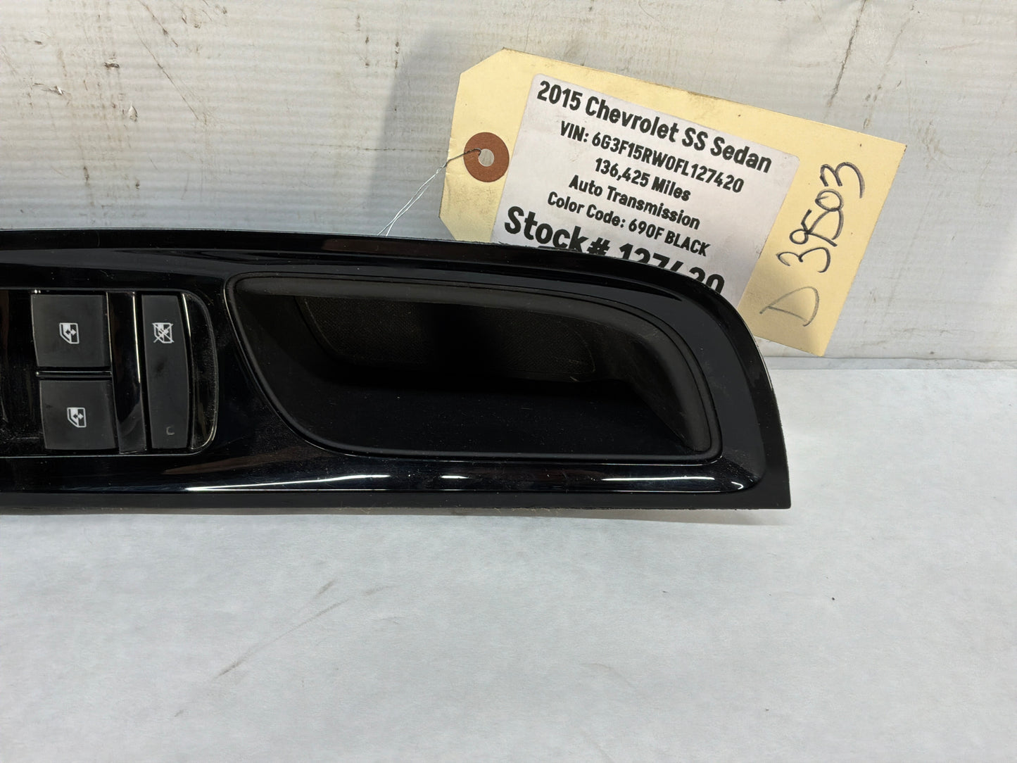 lh door window controls - Day's Parts Yard
