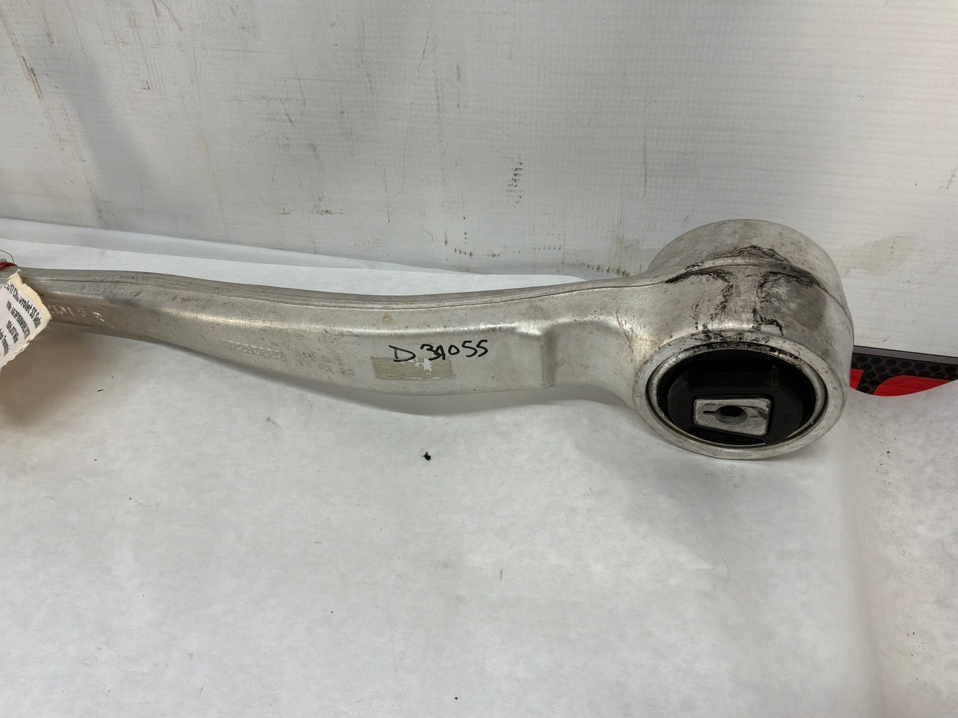 Rh control arm - Day's Parts Yard
