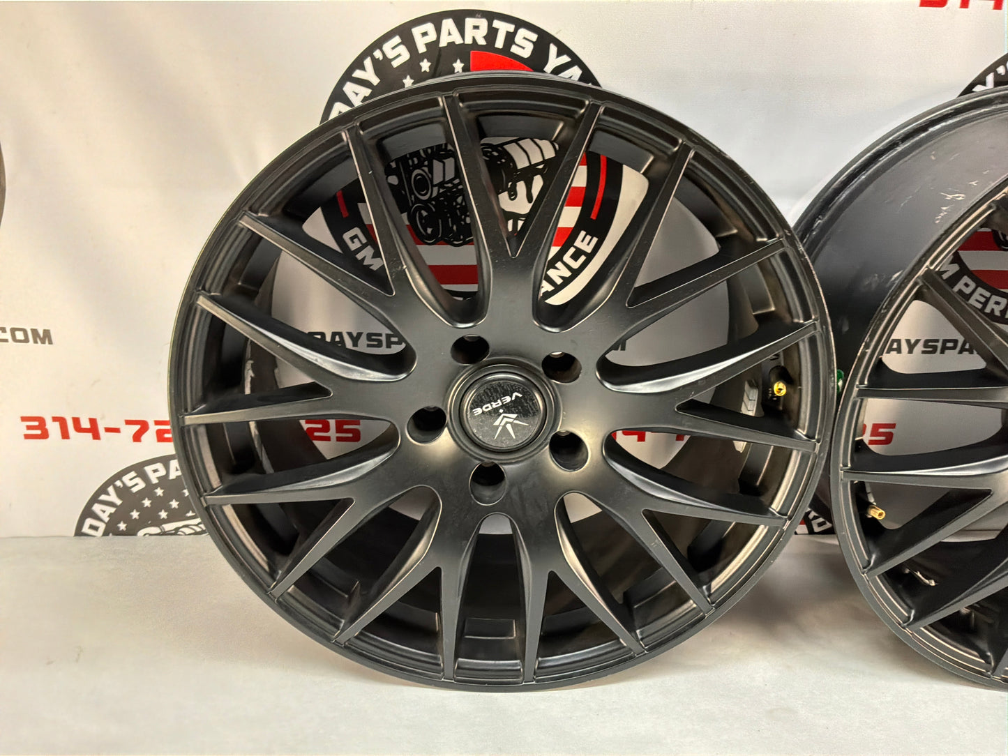 2005 Pontiac GTO 18x8 Verde Saga Aftermarket Wheels Set
