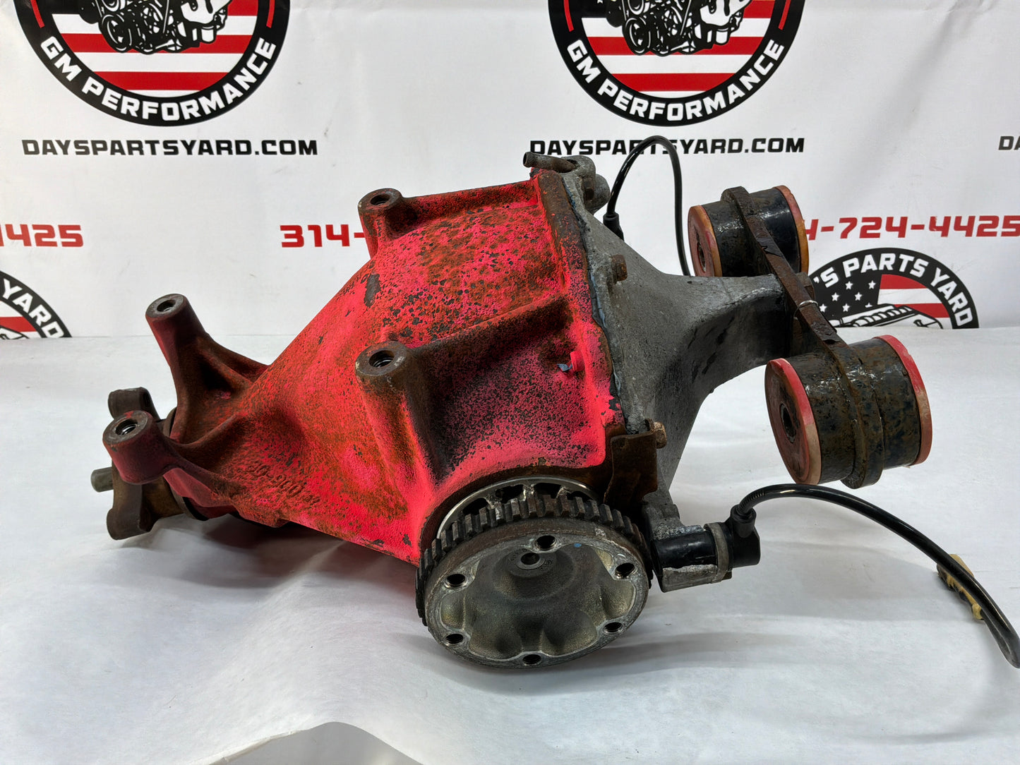 2004 Pontiac GTO Rear End Rearend Carrier Axle Differential 3.46 LSD OEM