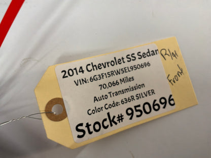 2014 Chevy SS Sedan RH Passenger Fog Running Light Lamp Opening Cover Bezel OEM