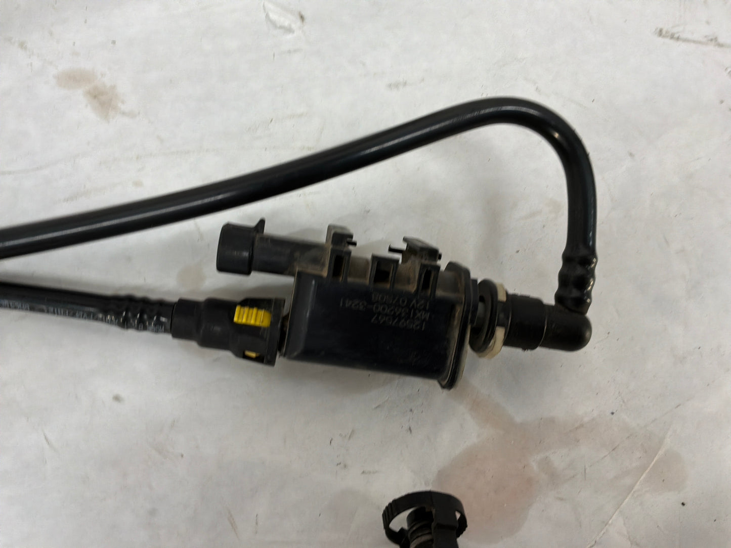 2016 Chevy Caprice PPV Intake Manifold EVAP PCV Vacuum Hoses Lines Tubes OEM