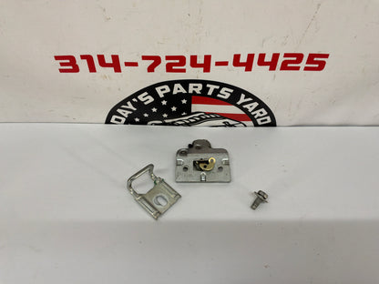 2006 Pontiac GTO Trunk Deck Lid Latch & Striker OEM