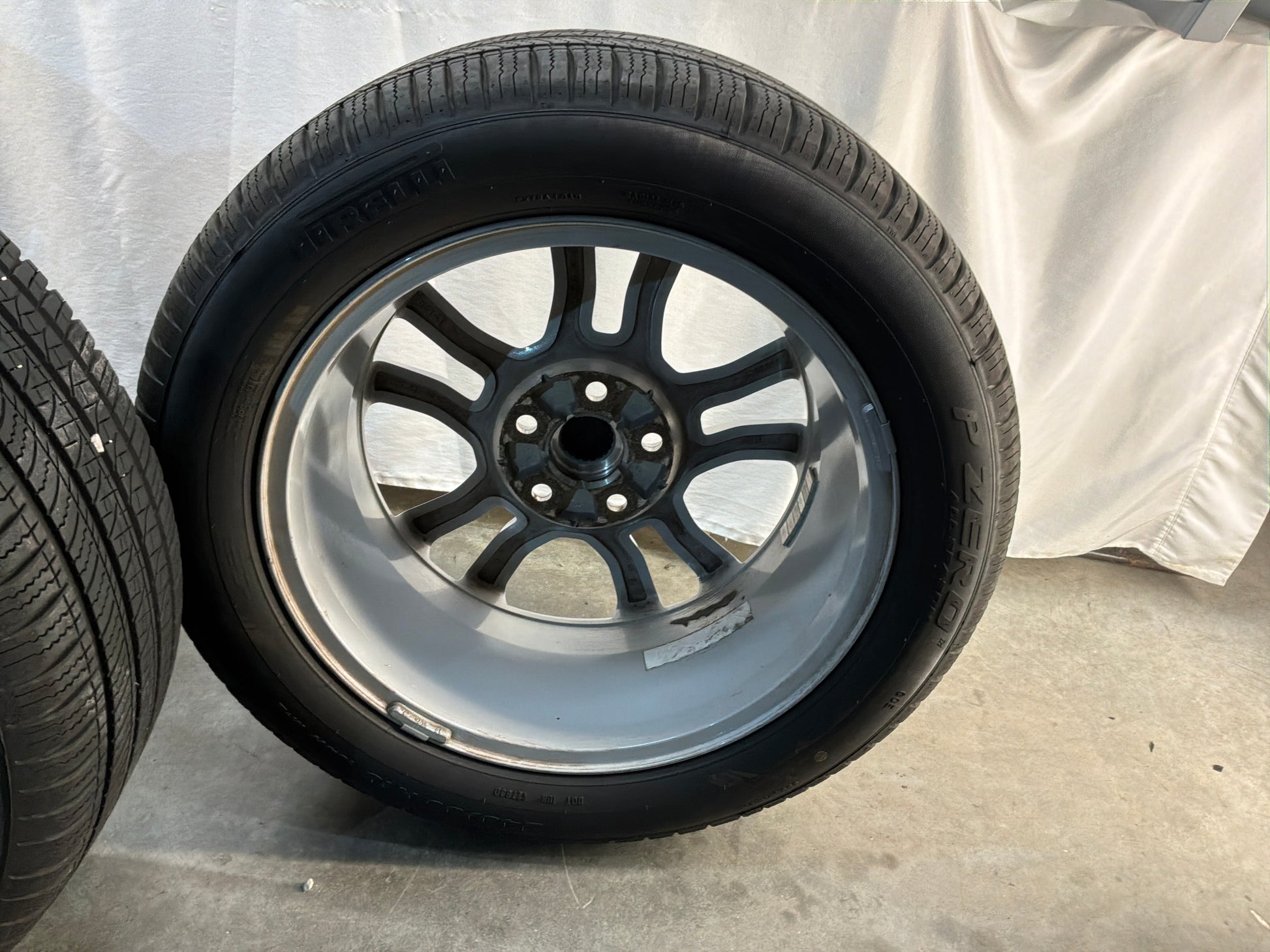 Wheels and tires - Day's Parts Yard