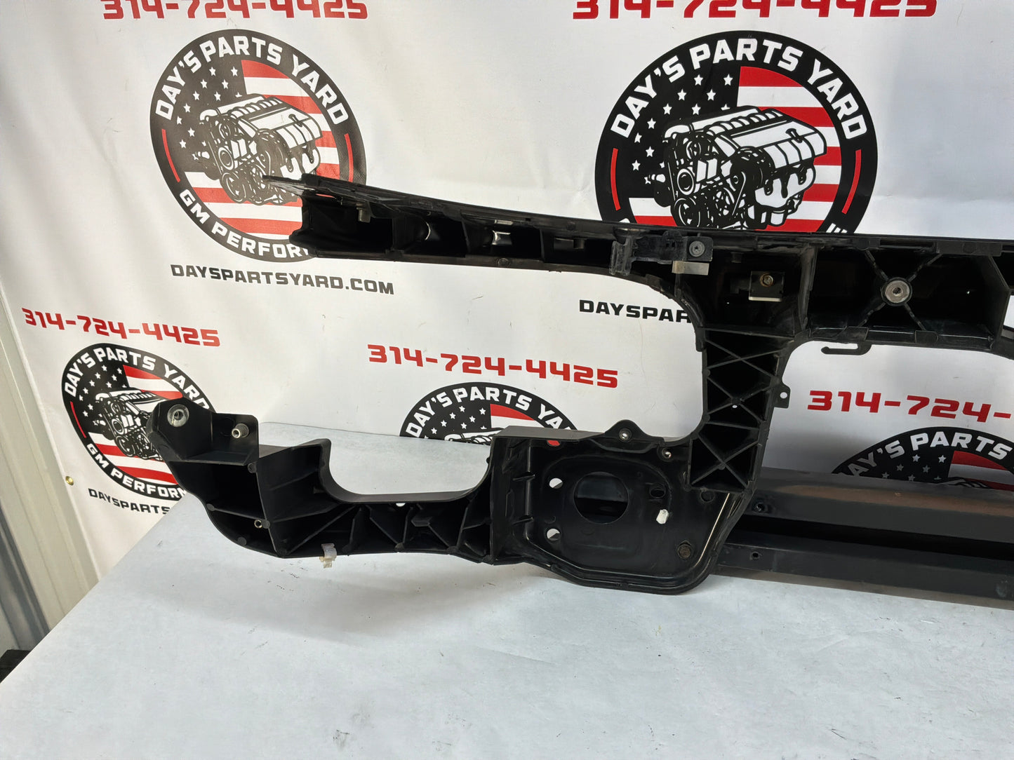 2008 Pontiac G8 Base Radiator Core Support Front End Bracket Carrier OEM