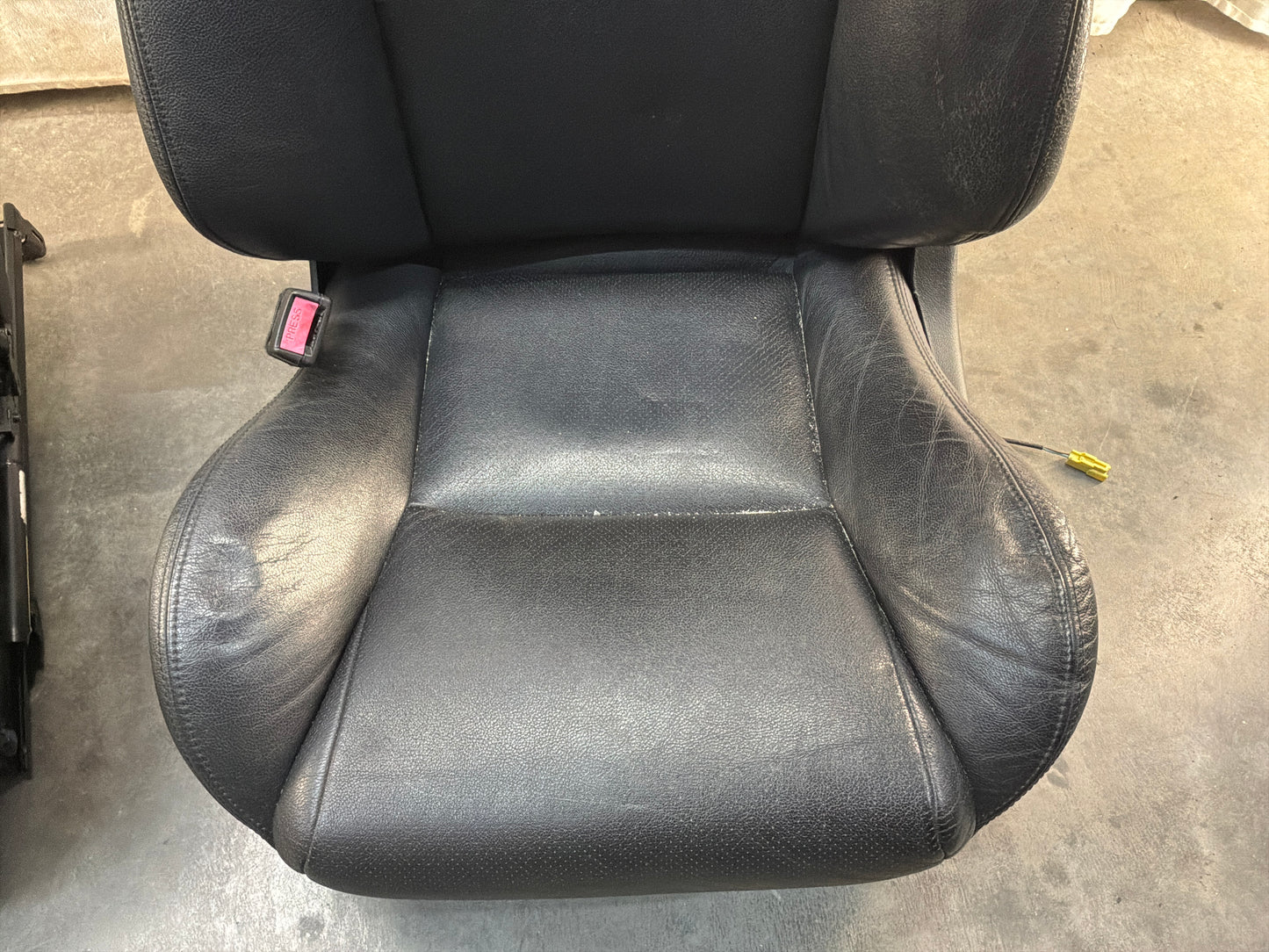 2005 Pontiac GTO Black Leather Front and Rear Seats Set OEM