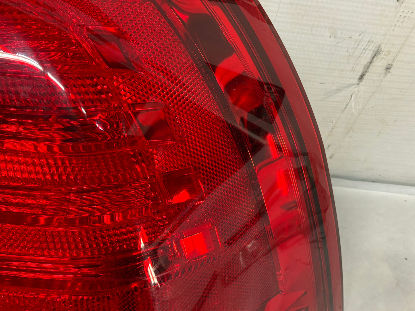 2016 Chevy Caprice PPV RH Passenger Tail Light Taillight Lamp OEM