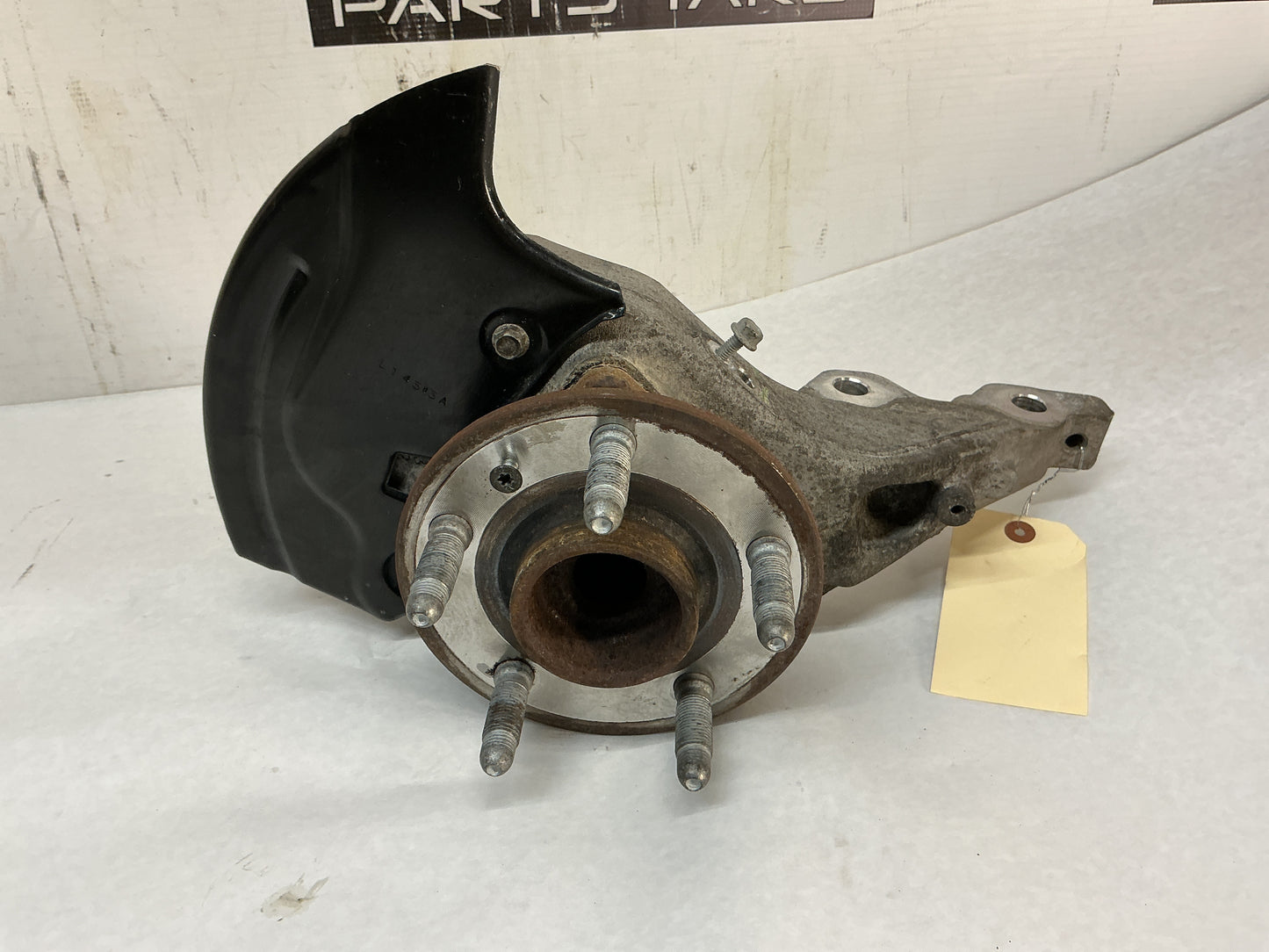2015 Chevrolet Camaro SS 1LE Front LH Driver Spindle Knuckle Hub Assembly OEM