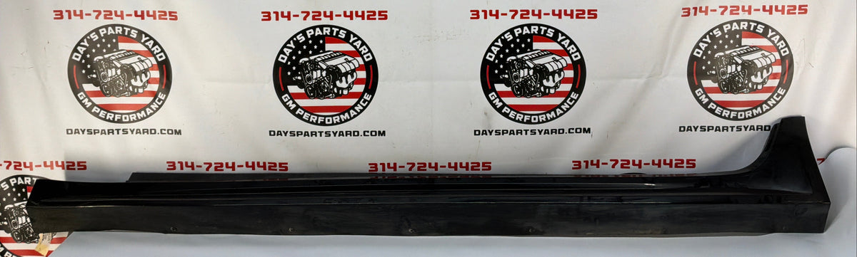 2009 Cadillac CTS-V LH Driver Rocker Molding Side Skirt Panel Black OEM
