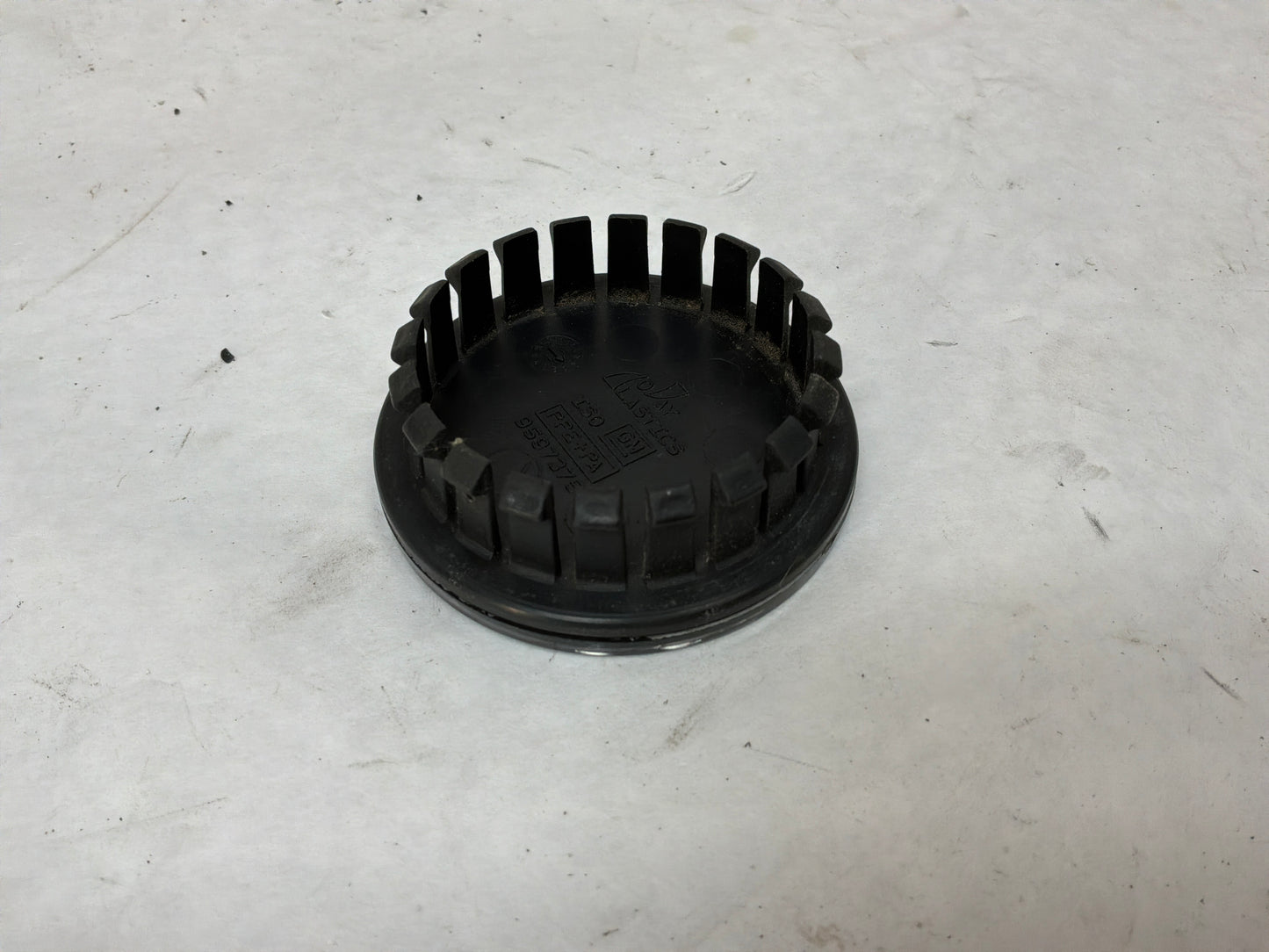 Center cap - Day's Parts Yard