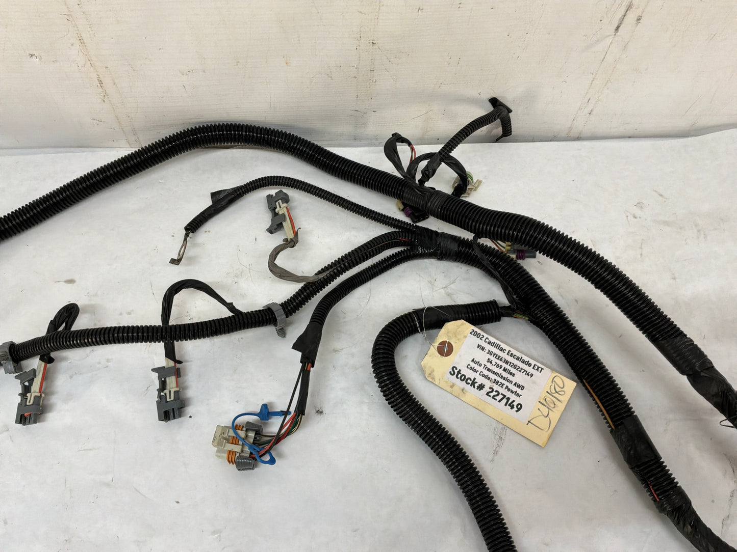 2002 Cadillac Escalade EXT Engine Transmission Wire Wiring Harness OEM