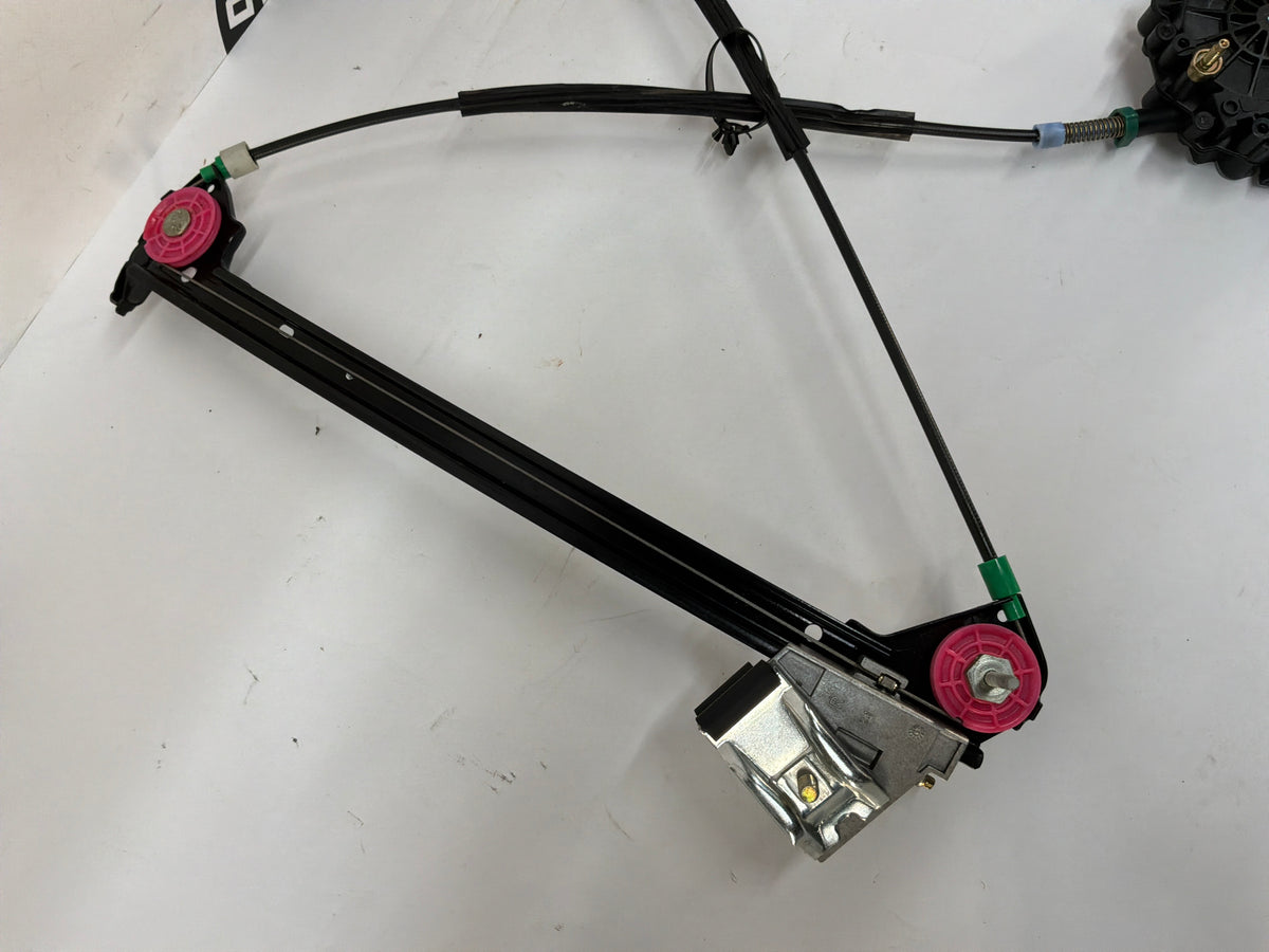 2002 Chevy C5 Corvette Convertible RH Passenger Front Window Regulator w/ Motor