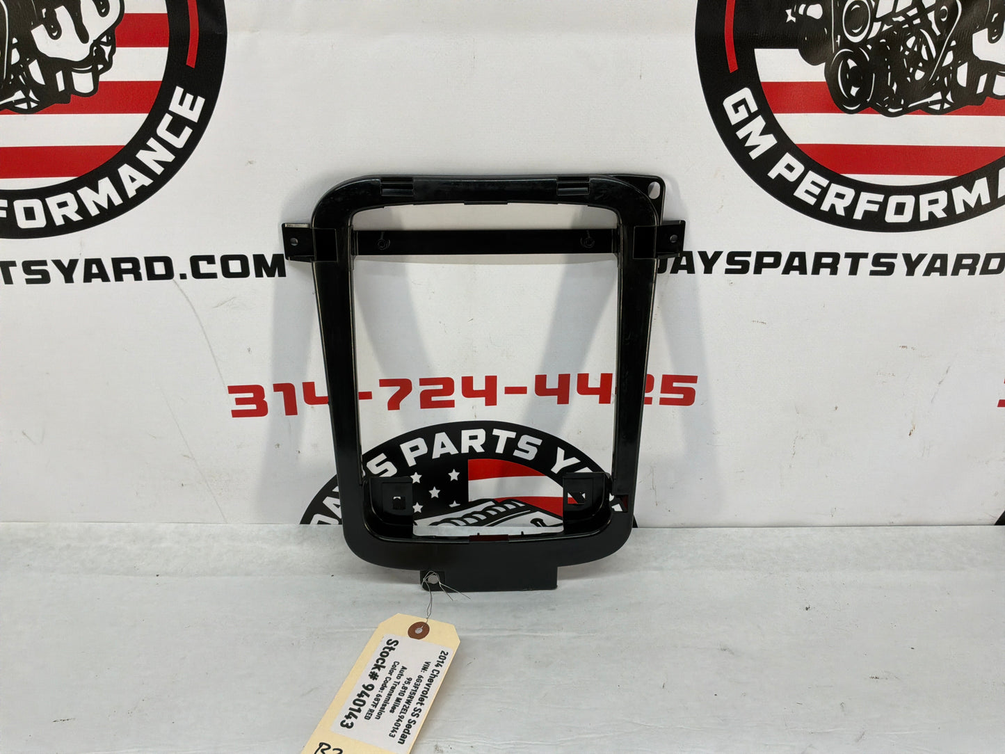 2014 Chevy SS Sedan Over Head Console Dome Light Frame Bracket Bezel OEM