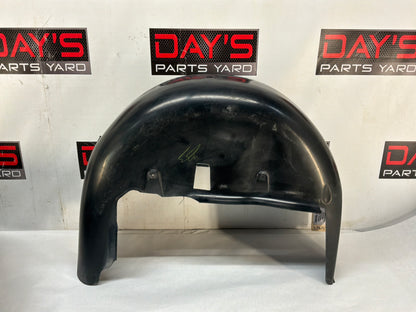 Rh rear wheel liner - Day's Parts Yard