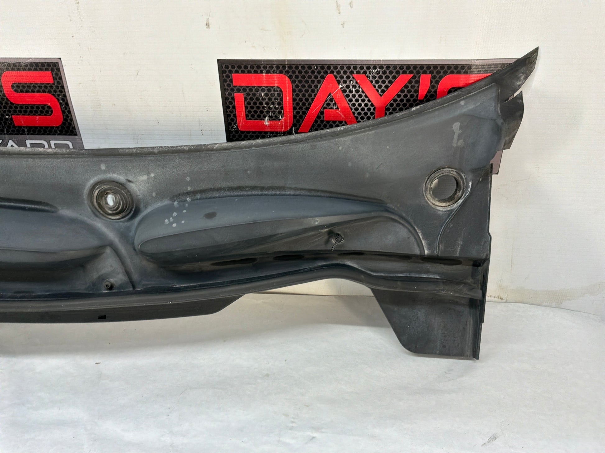 Cowl - Day's Parts Yard