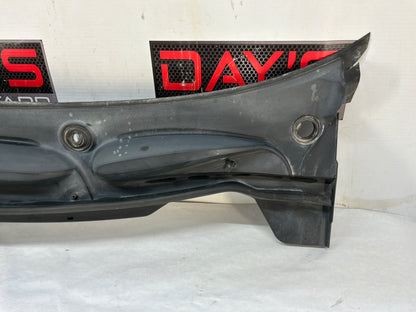 Cowl - Day's Parts Yard