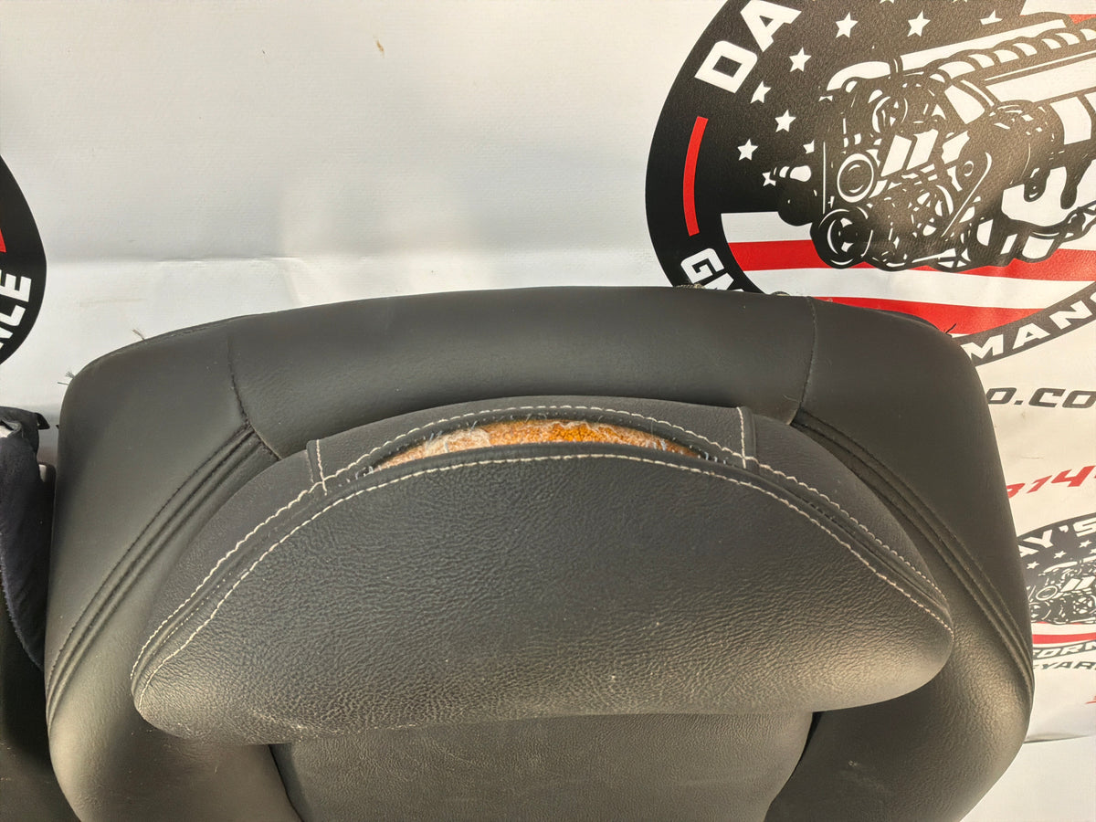2006 Pontiac GTO Seats Front and Rears Black Leather OEM