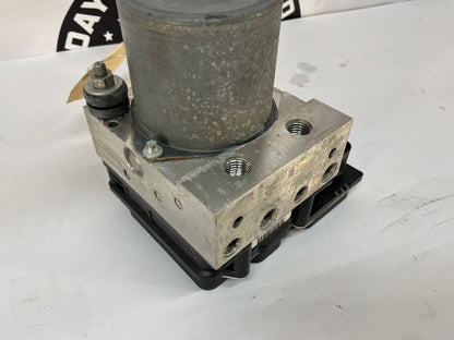 2015 Chevy Camaro SS 1LE Anti Lock Brake Pump ABS Module OEM