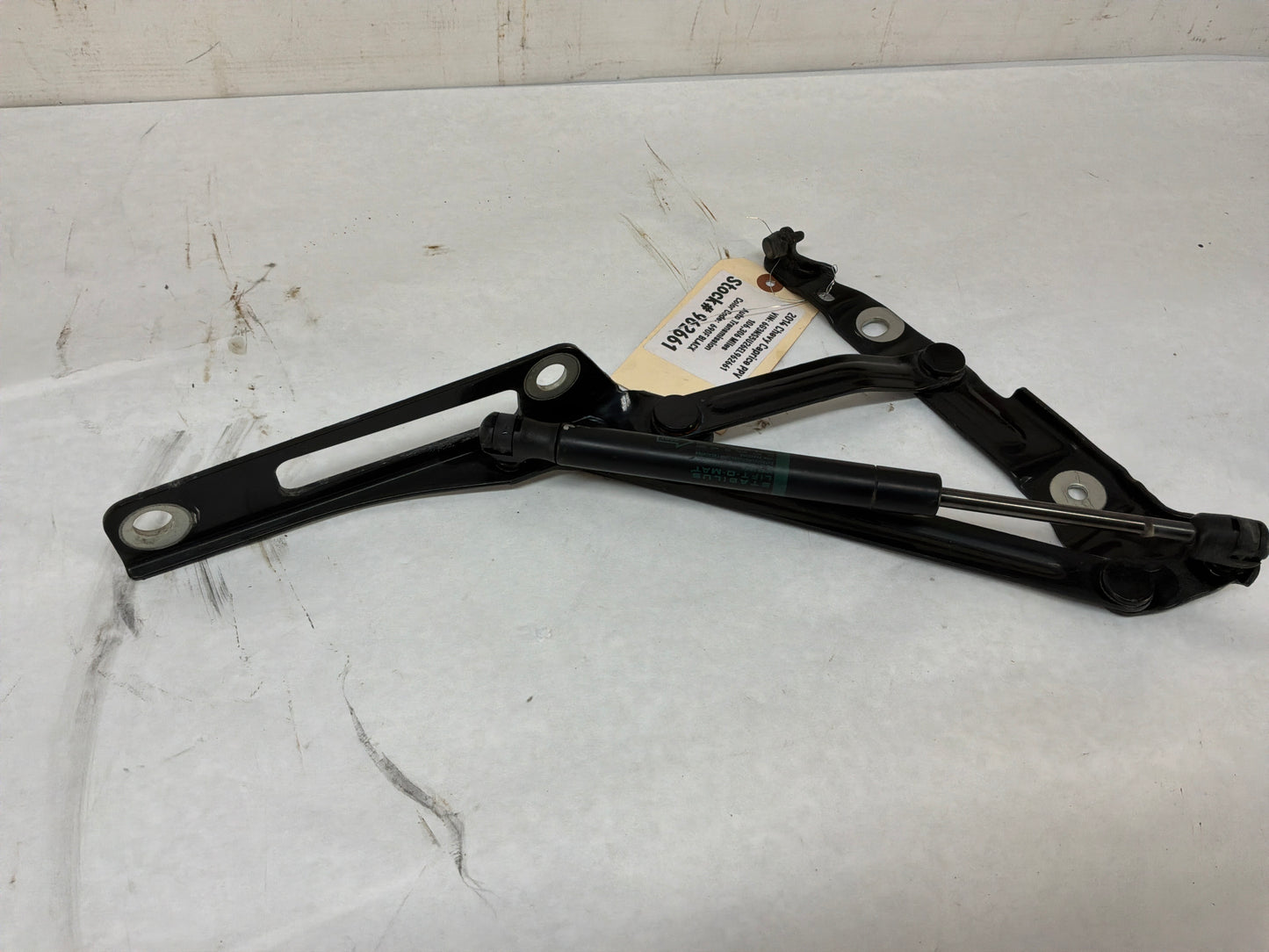 Trunk hinges - Day's Parts Yard