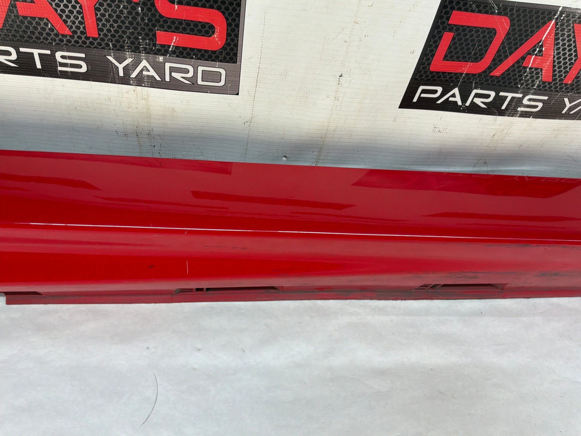 Rh rocker - Day's Parts Yard