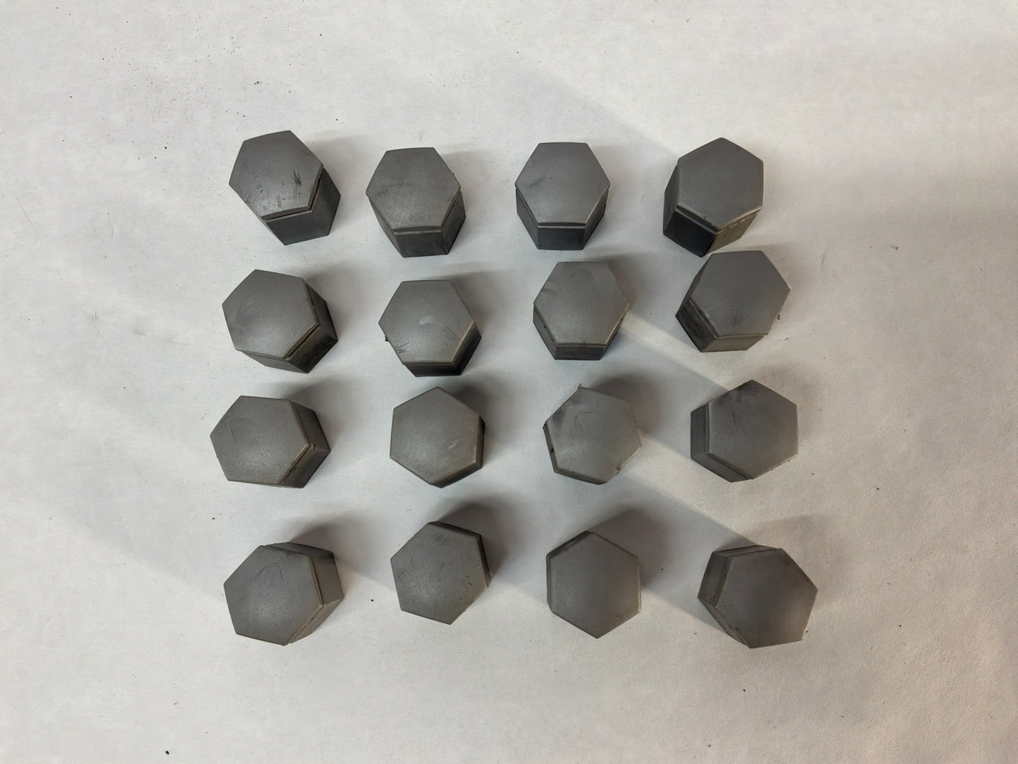 2005 Pontiac GTO Lug Nut Covers Set 16 OEM