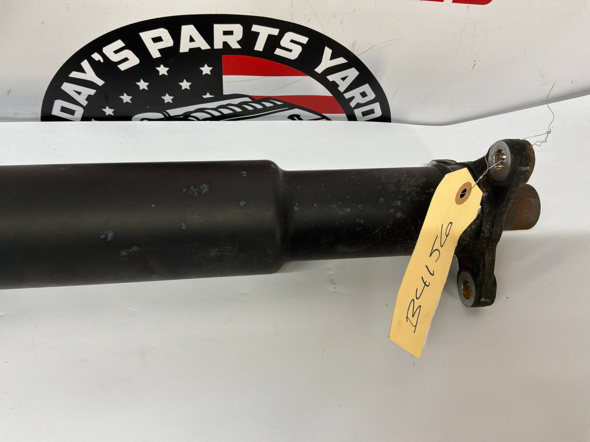 2014 Chevy SS Sedan Automatic Driveshaft Drive Shaft Propeller OEM