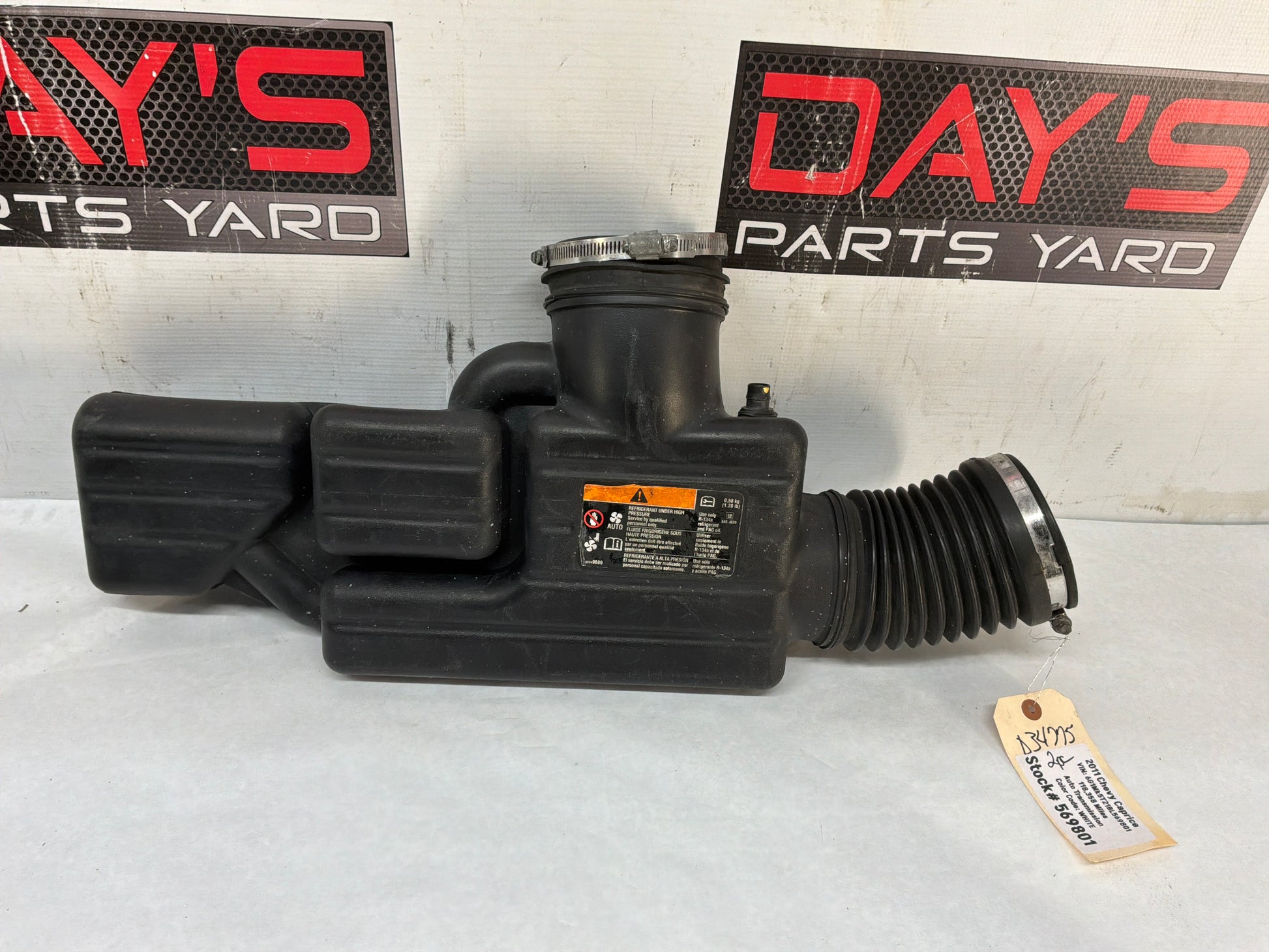 Cold air intake - Day's Parts Yard