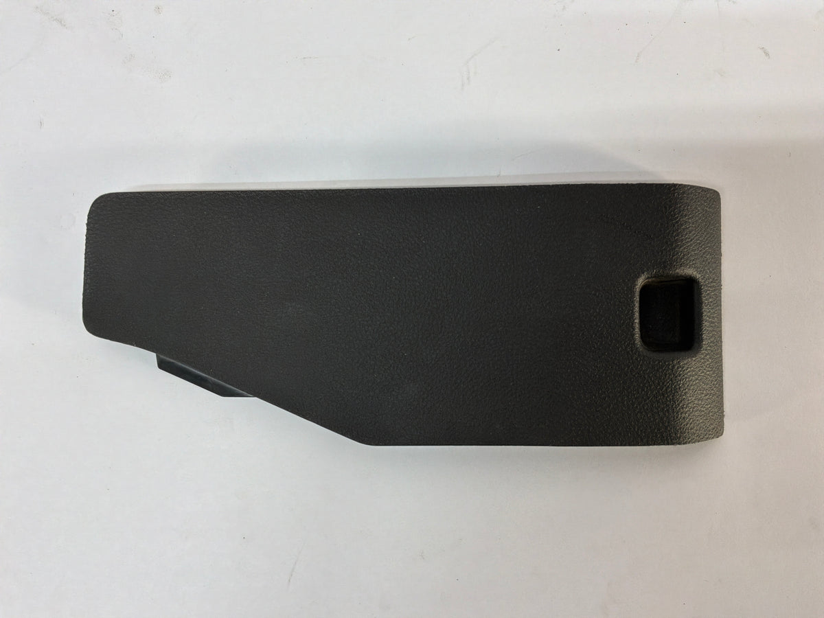 2008 Pontiac G8 GT Interior Kick Panel Fuse Box Cover Panel Door Trim OEM