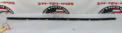 2006 Pontiac GTO RH Passenger Window Door Belt Molding Weather Strip Trim OEM