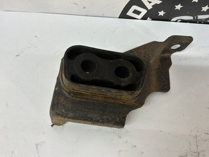 2014 Chevy SS Sedan Exhaust Muffler Hanger Bracket Set OEM