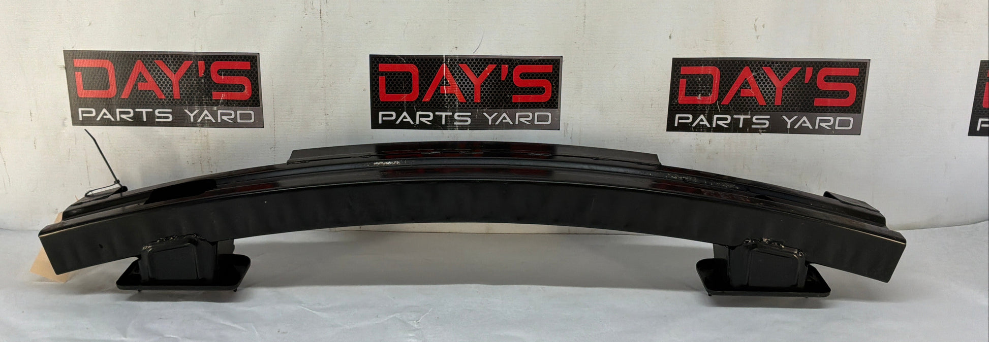 Crash bar - Day's Parts Yard