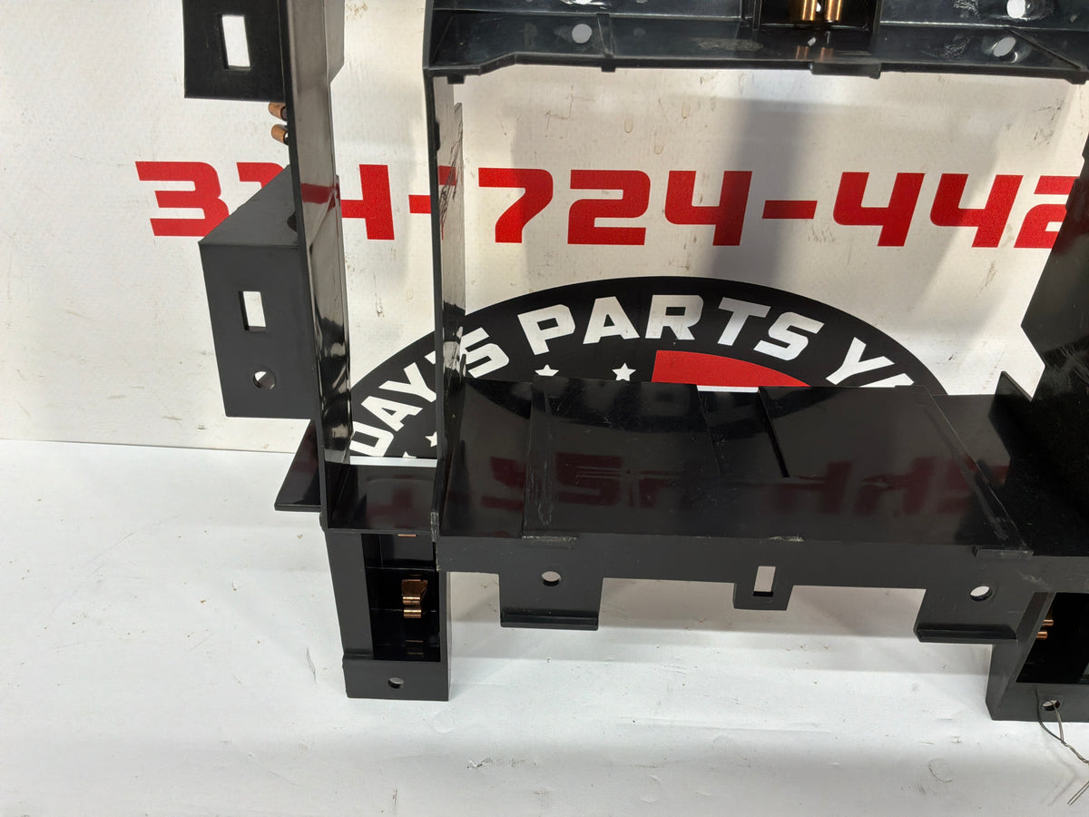 2006 Pontiac GTO Radio Mount Center Housing OEM