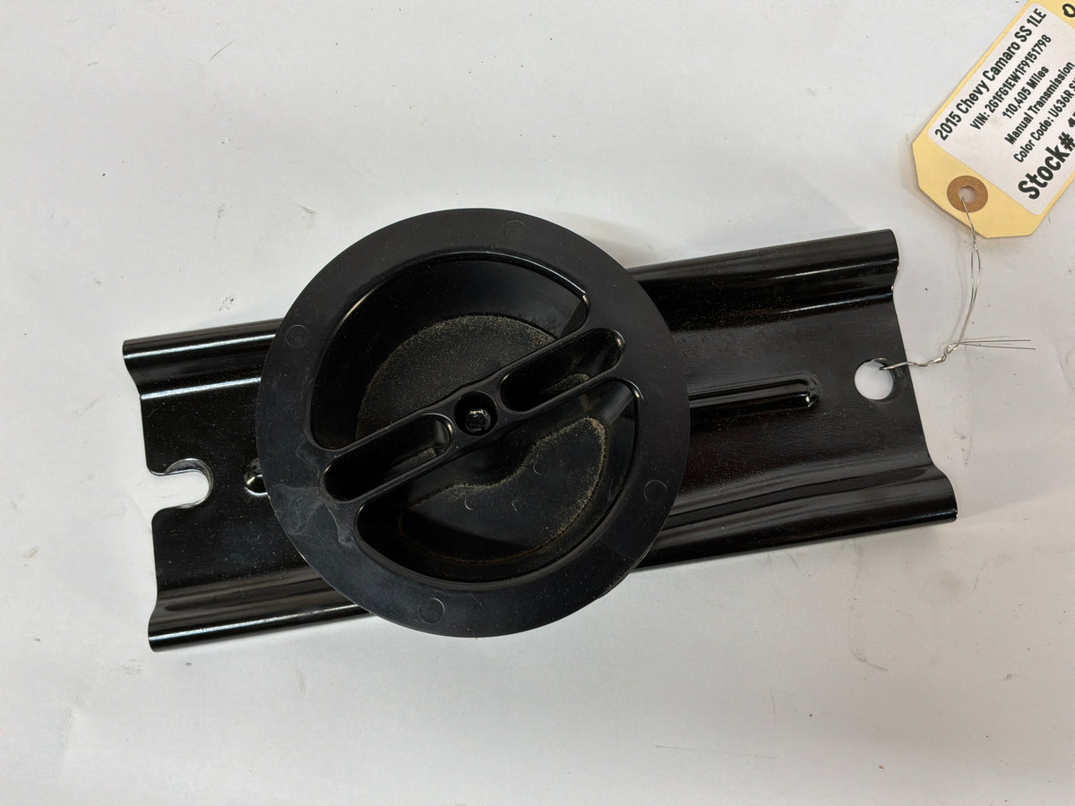 2015 Chevy Camaro SS 1LE Spare Tire Battery Hold Down Nut Bracket OEM