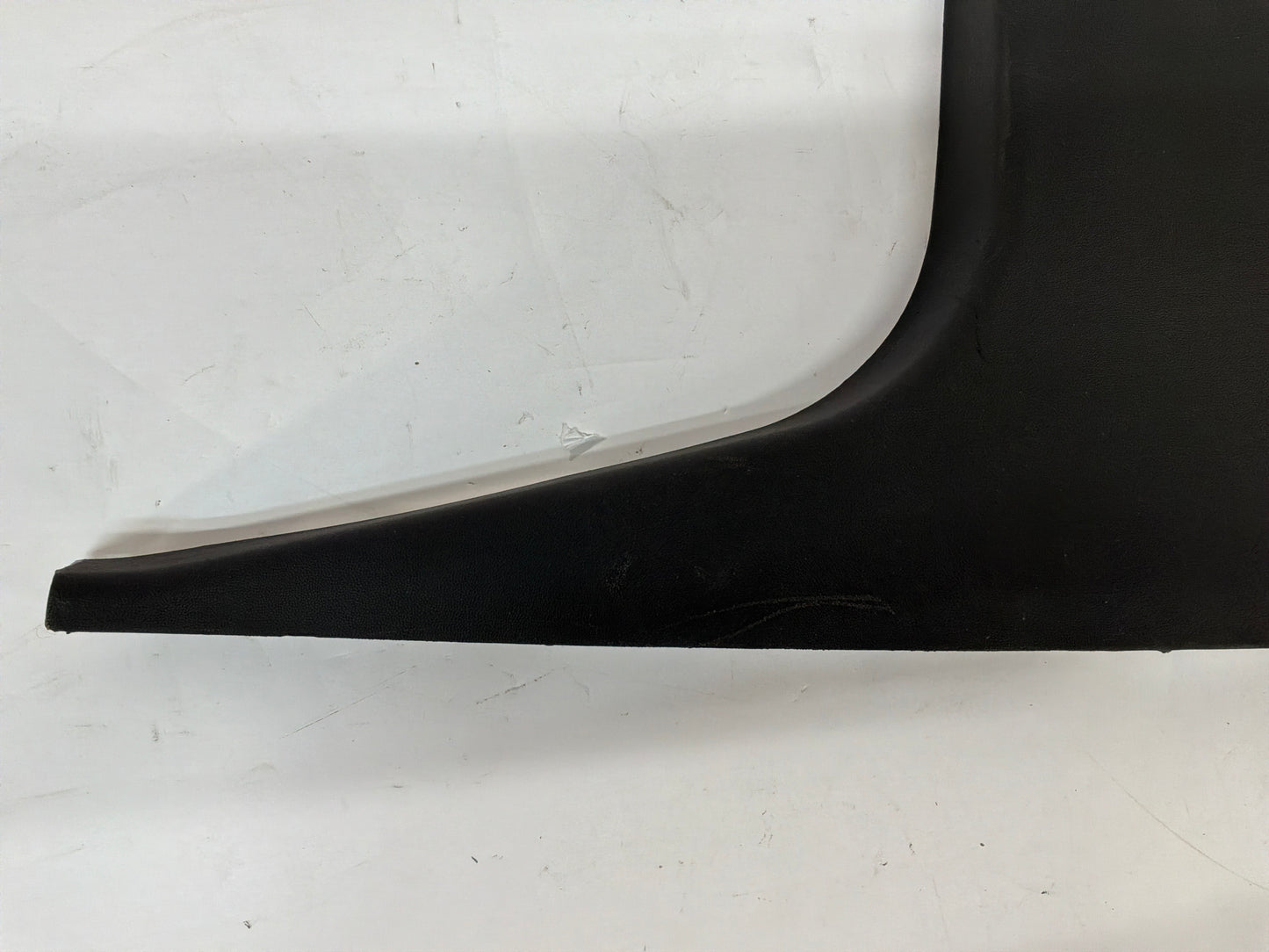 2006 Cadillac CTS-V RH Passenger Lower B Pillar Panel Cover OEM