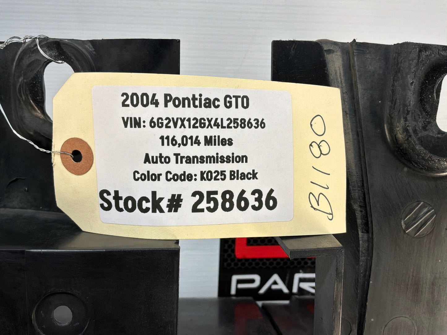 2004 Pontiac GTO Rear Air Deflector Differential Center Lower Body Cover OEM
