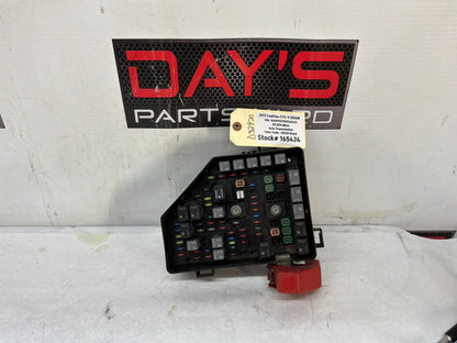 Fuse box - Day's Parts Yard
