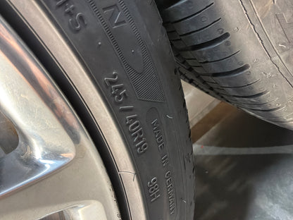 2014 Chevy SS Sedan Wheels Rim & Tires 19x8.5 & 19x9 275/35/19 245/40/19