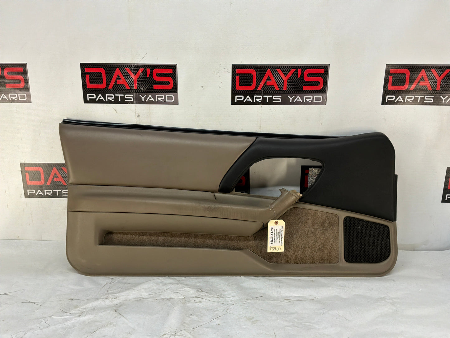 Lh front door panel - Day's Parts Yard