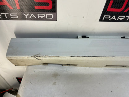 2008 Pontiac G8 Base LH Driver Rocker Molding Side Skirt Panel Trim White OEM