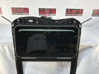 2016 Chevy SS Sedan Complete Sunroof Sun Moon Roof Assembly OEM