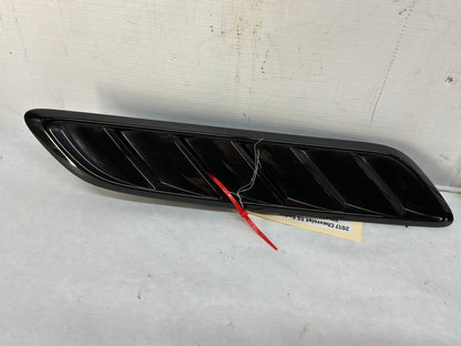 2017 Chevy SS Sedan Factory OEM Black RH & LH Hood Vents Scoops