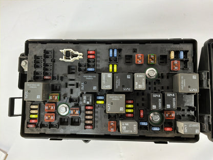 2015 Chevy Camaro SS 1LE Engine Bay Accessory Wiring Junction Fuse Relay Box Block OEM