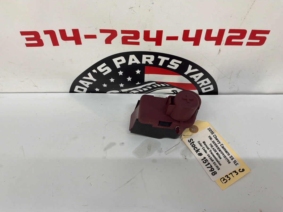 2015 Chevy Camaro SS 1LE Positive Battery Jump Start Positive Post Terminal Fuse Cover OEM